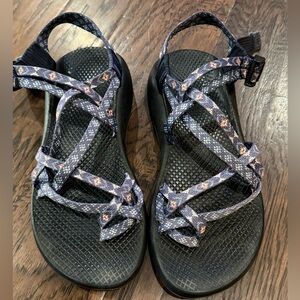Chacos ZX2 Sandals Women’s Blue Aztec Toe Loop Strap size 9